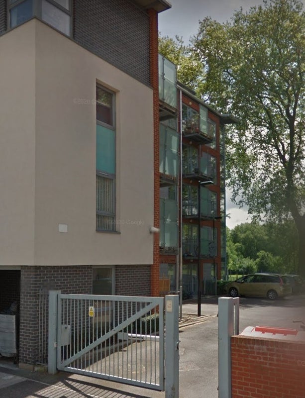Flat Southwold Road in Greater London
