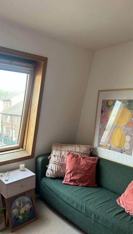 Room Grand Union Crescent in Greater London