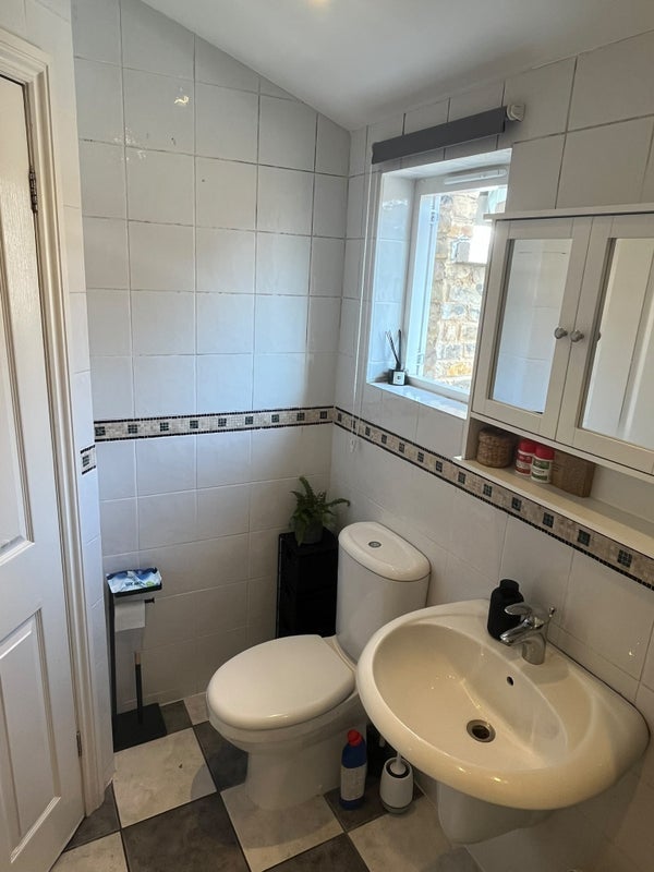 Room Raymouth Road in Greater London