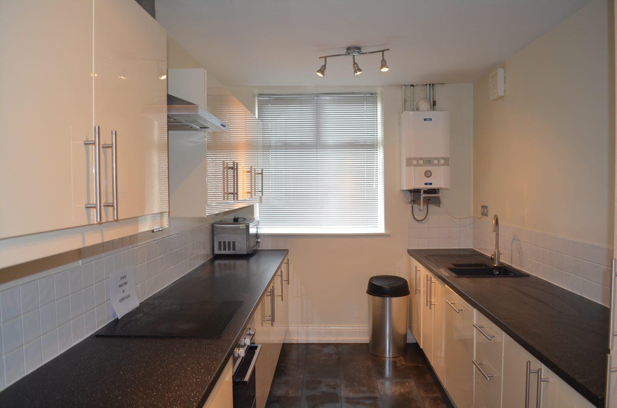 Flat North Terrace in Newcastle upon Tyne