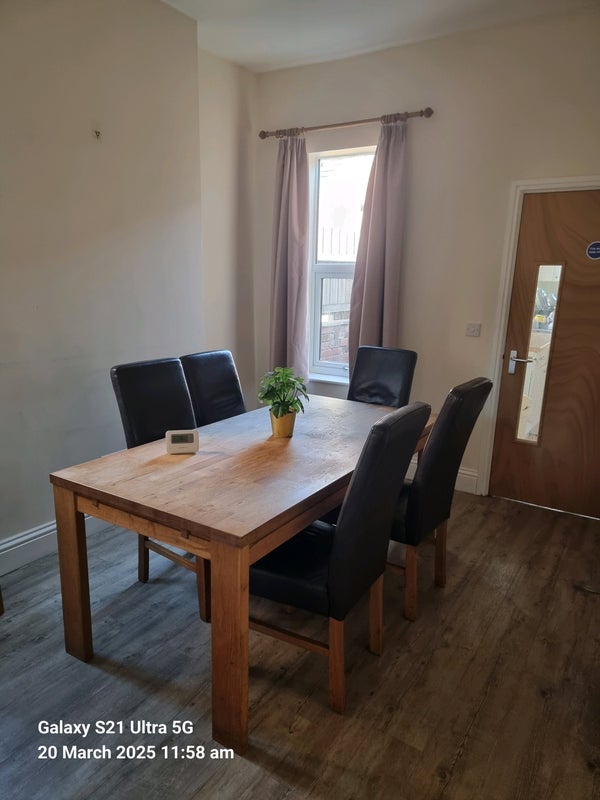 Room Chippendale Street in Nottingham
