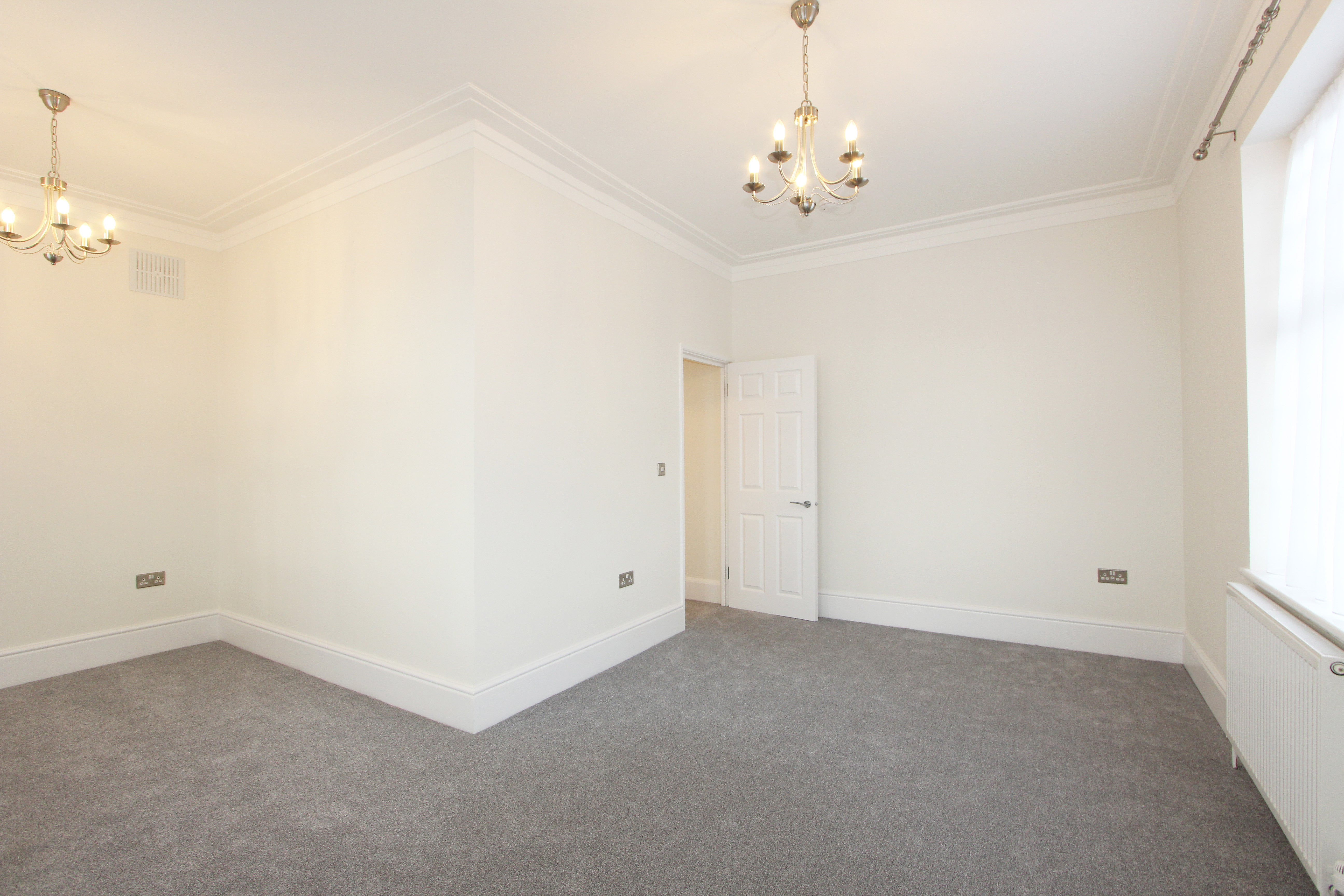 Flat St Albans Lane in Greater London
