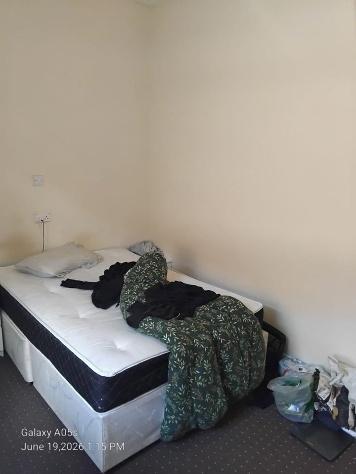 Room Back Providence Avenue in Leeds