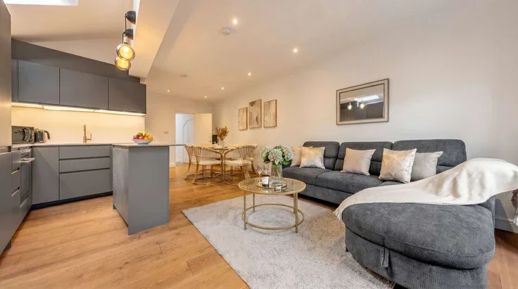 Flat Brook Drive in Greater London