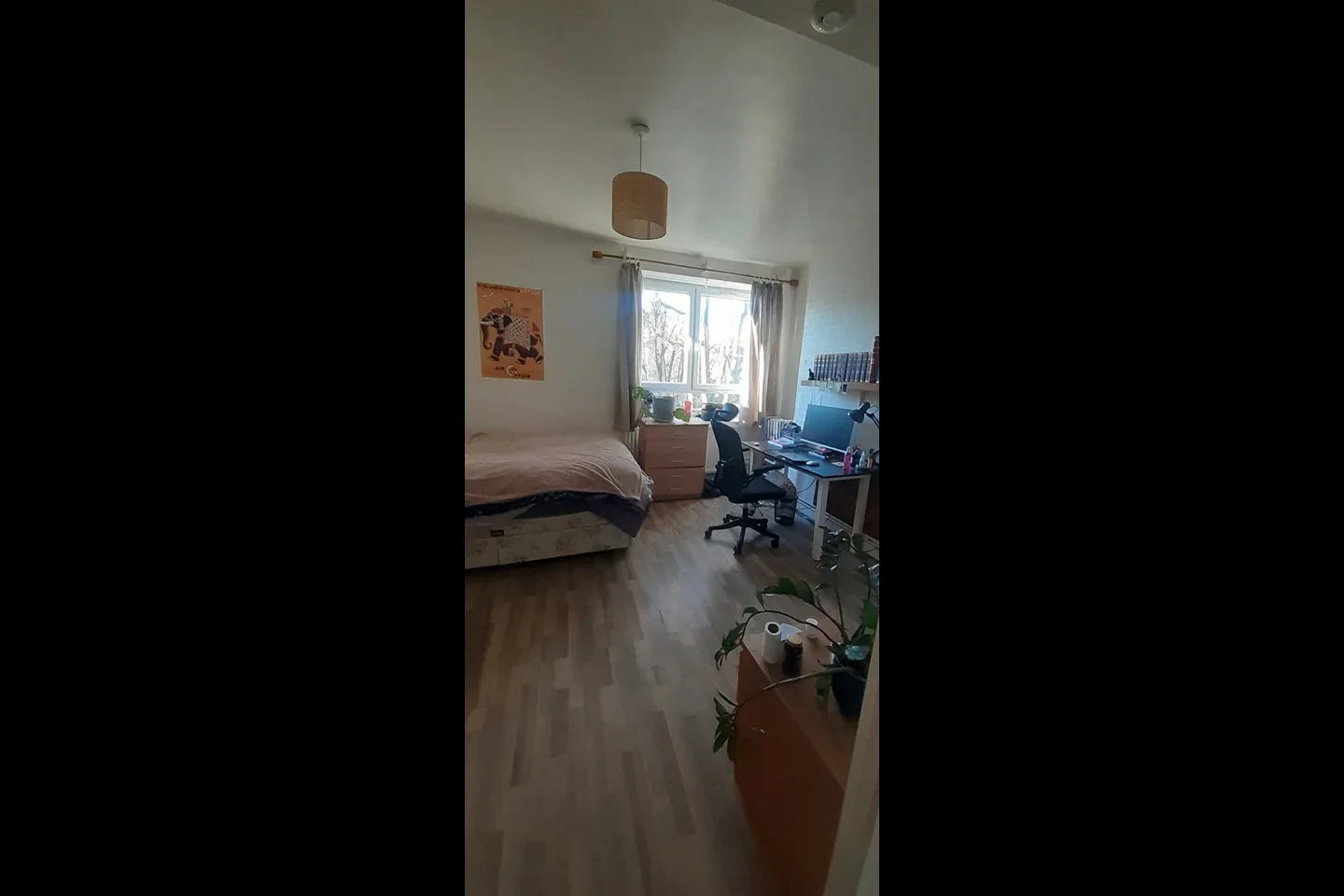 Room Elim Street in Greater London