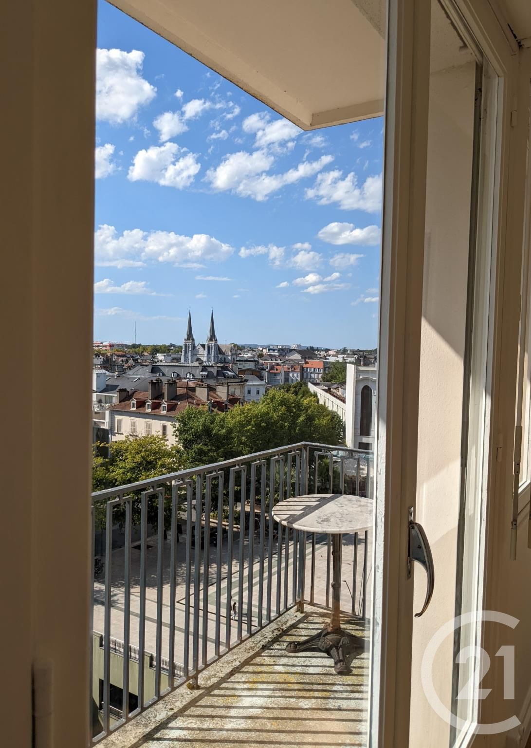 Appartement Place Georges Clemenceau à Pau