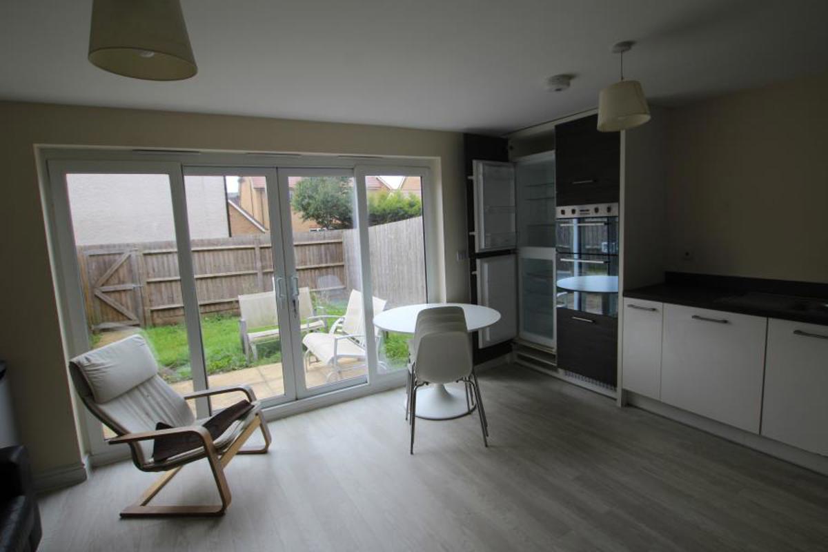Flat Great Clover Leaze in Harry Stoke