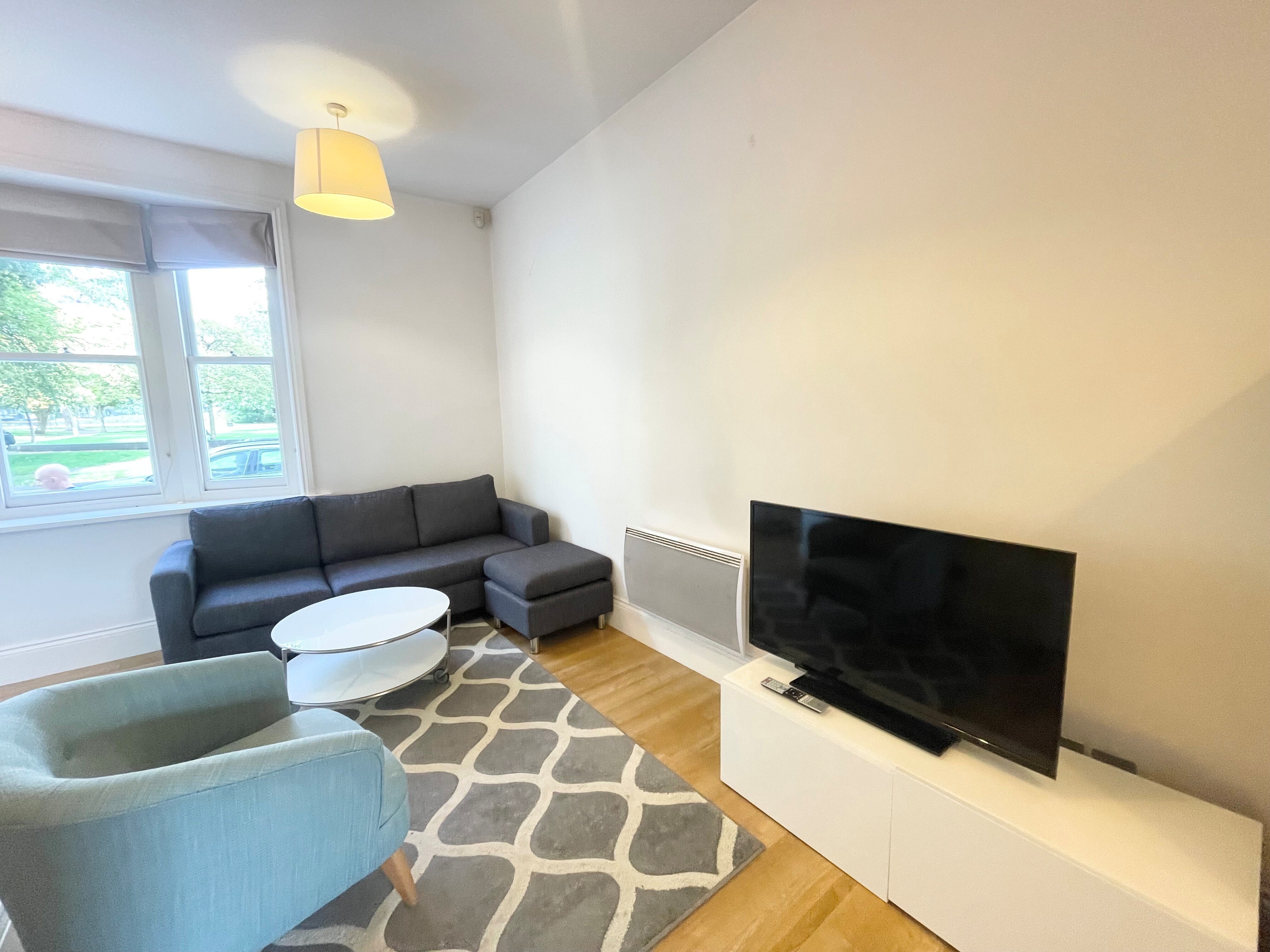 Flat Parade in Royal Leamington Spa