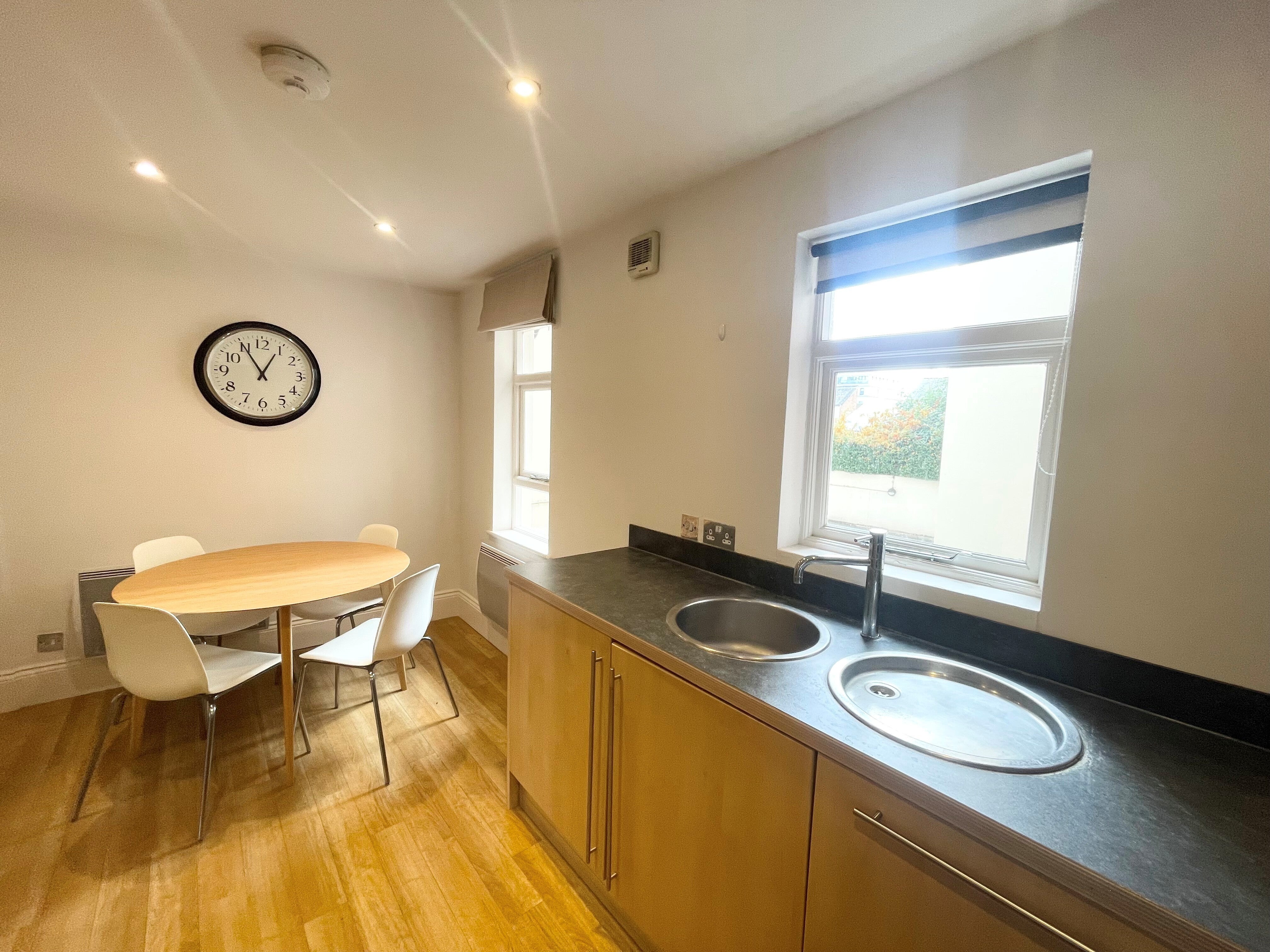 Flat Parade in Royal Leamington Spa