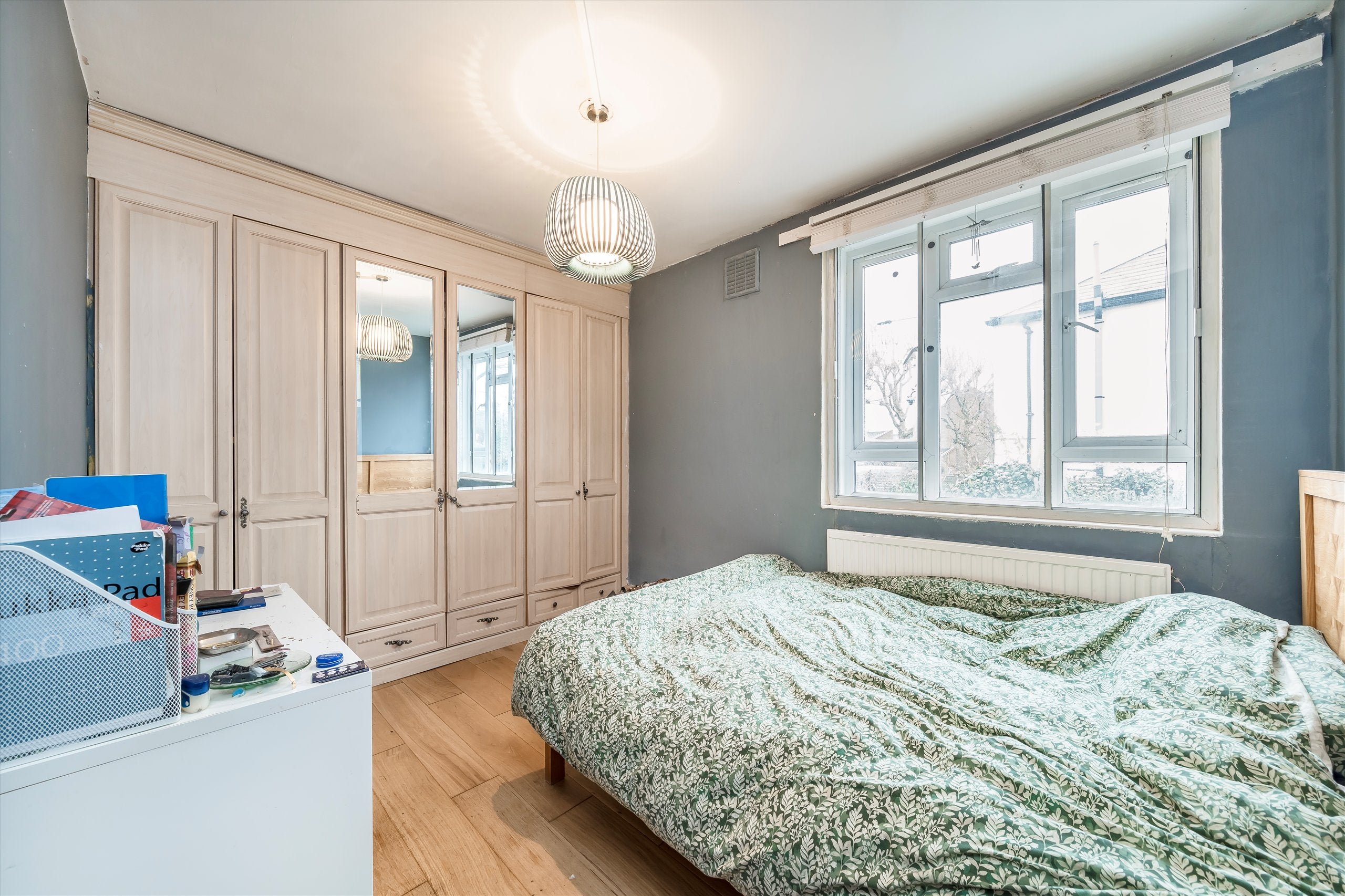 Flat Fulham Palace Road in Greater London