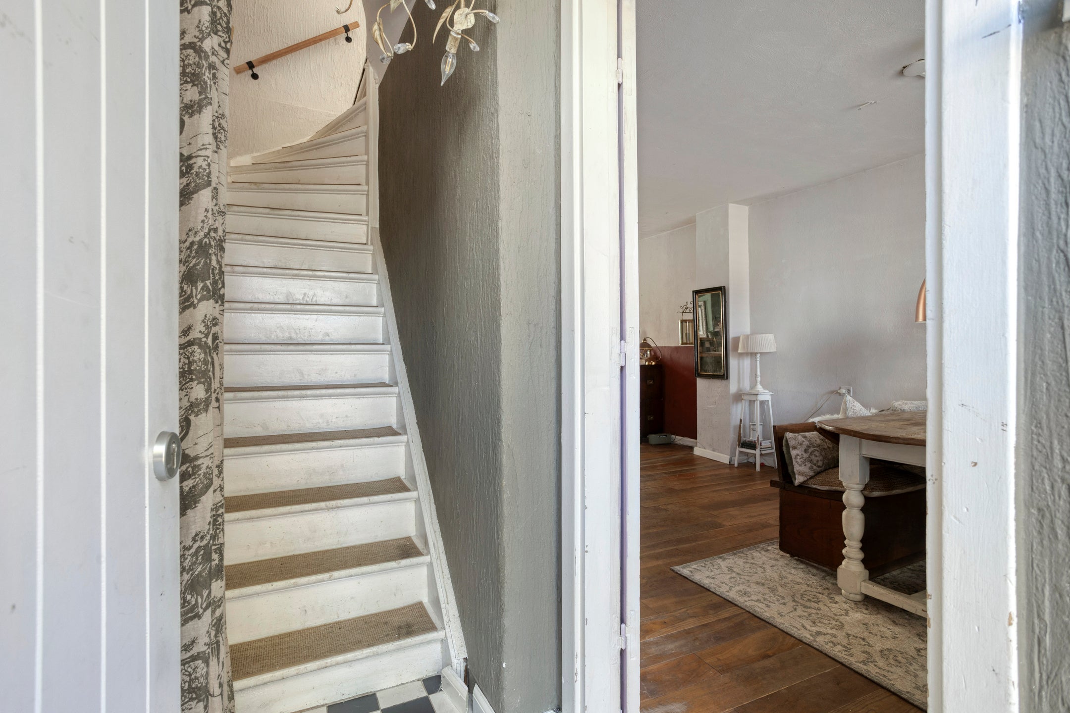Tussenwoning te koop: Wilhelminastraat 4, Geleen