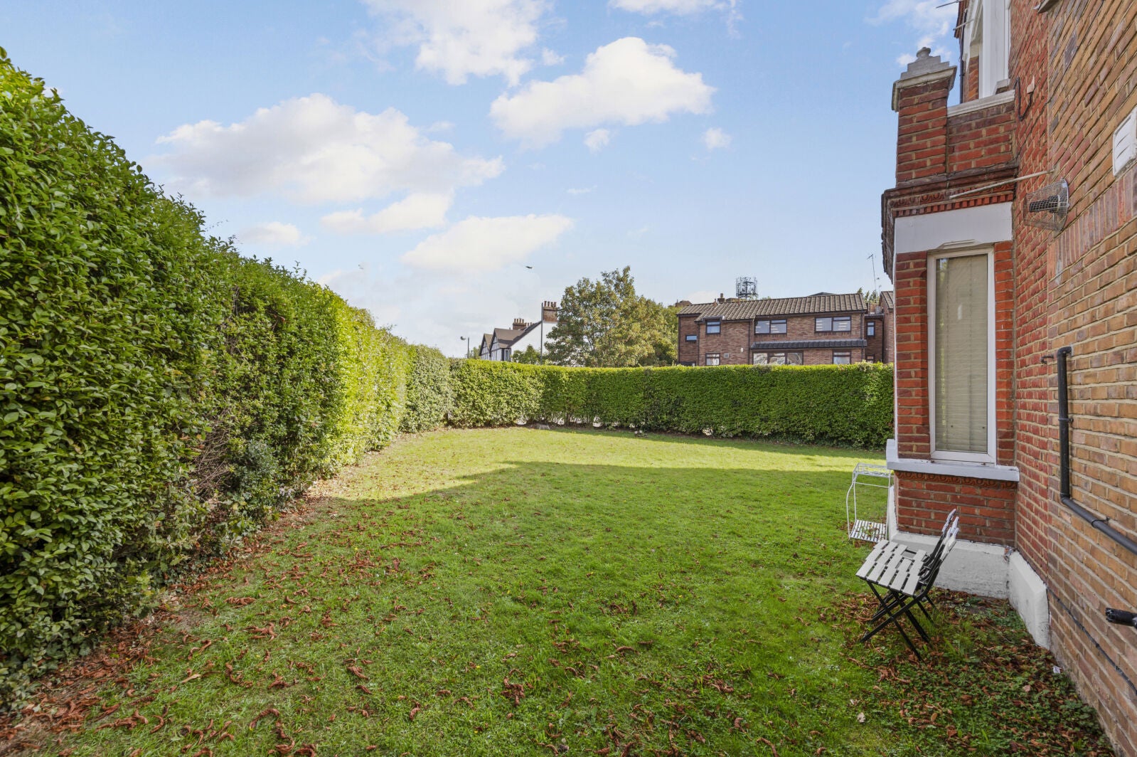 Flat Pepys Road in Greater London