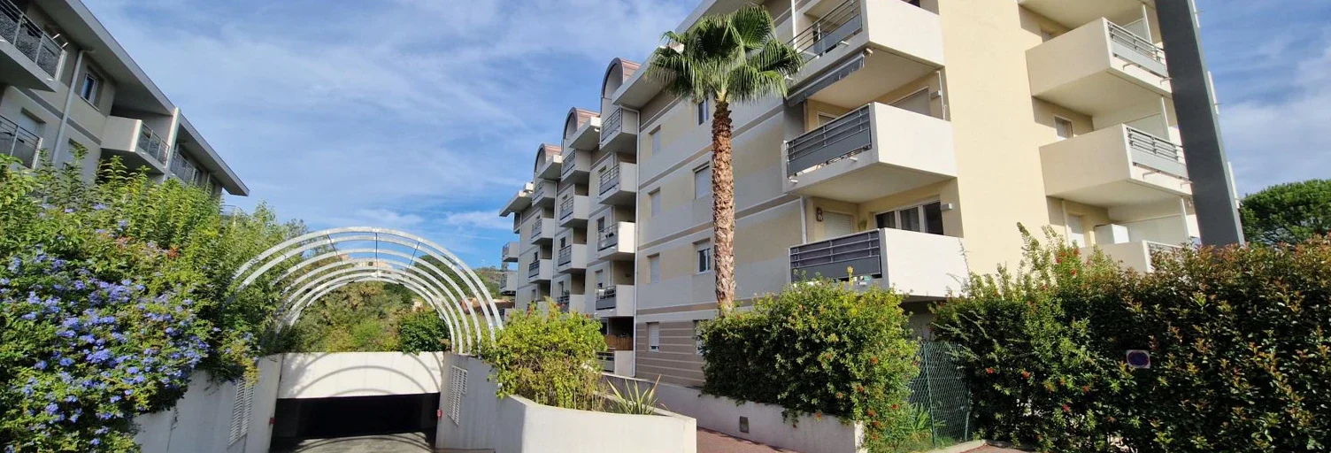 Flat Avenue de Grasse in Pégomas