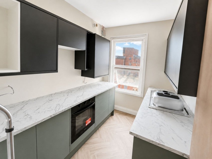Flat Cornwallis Terrace in St Leonards