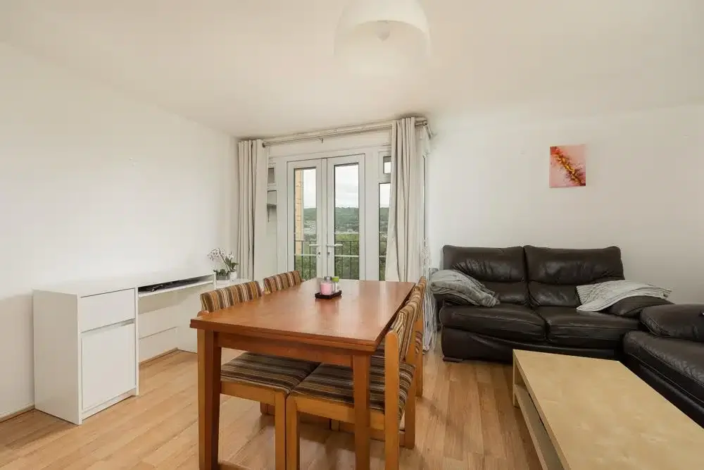 Room Saffron Court in Bath