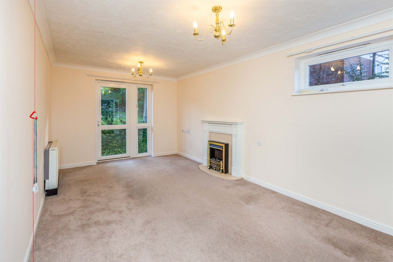 Flat Townsend Piece in Aylesbury