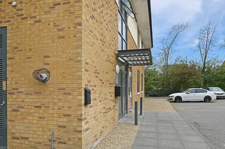 Flat Kirkstall Place in Milton Keynes