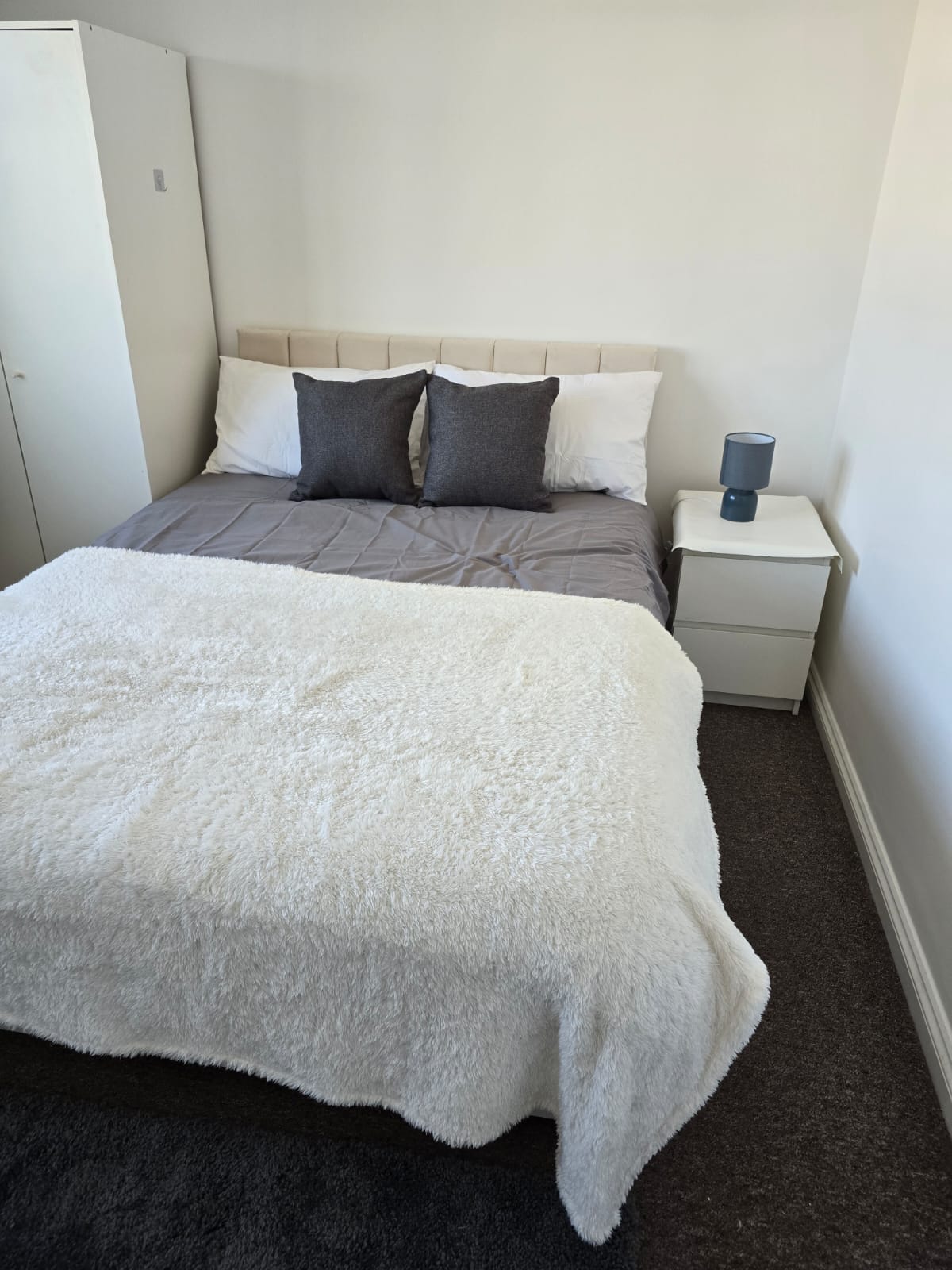Room Woodstock Gardens in Greater London