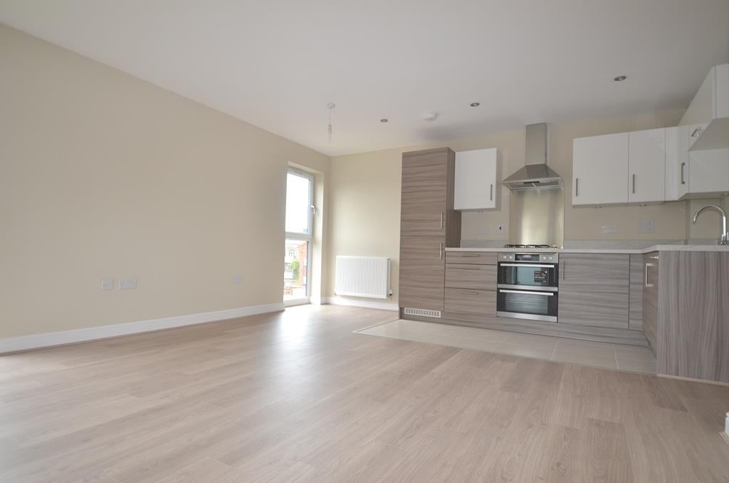 Flat Horton Road in Greater London