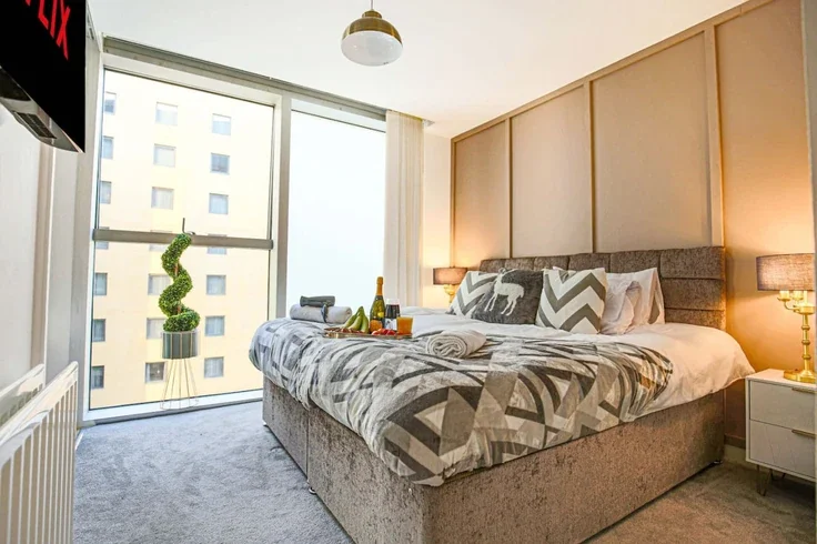 Flat Witan Gate in Milton Keynes