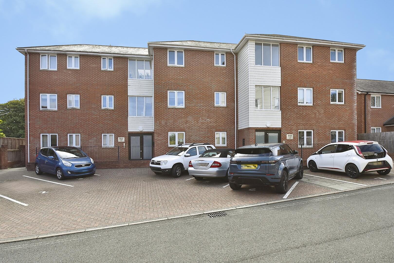 Flat Atherley Park Close in Shanklin