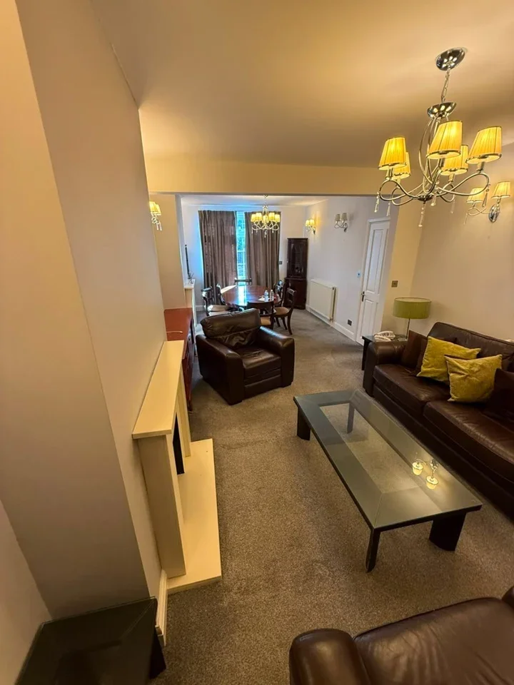 House Great North Way in Greater London