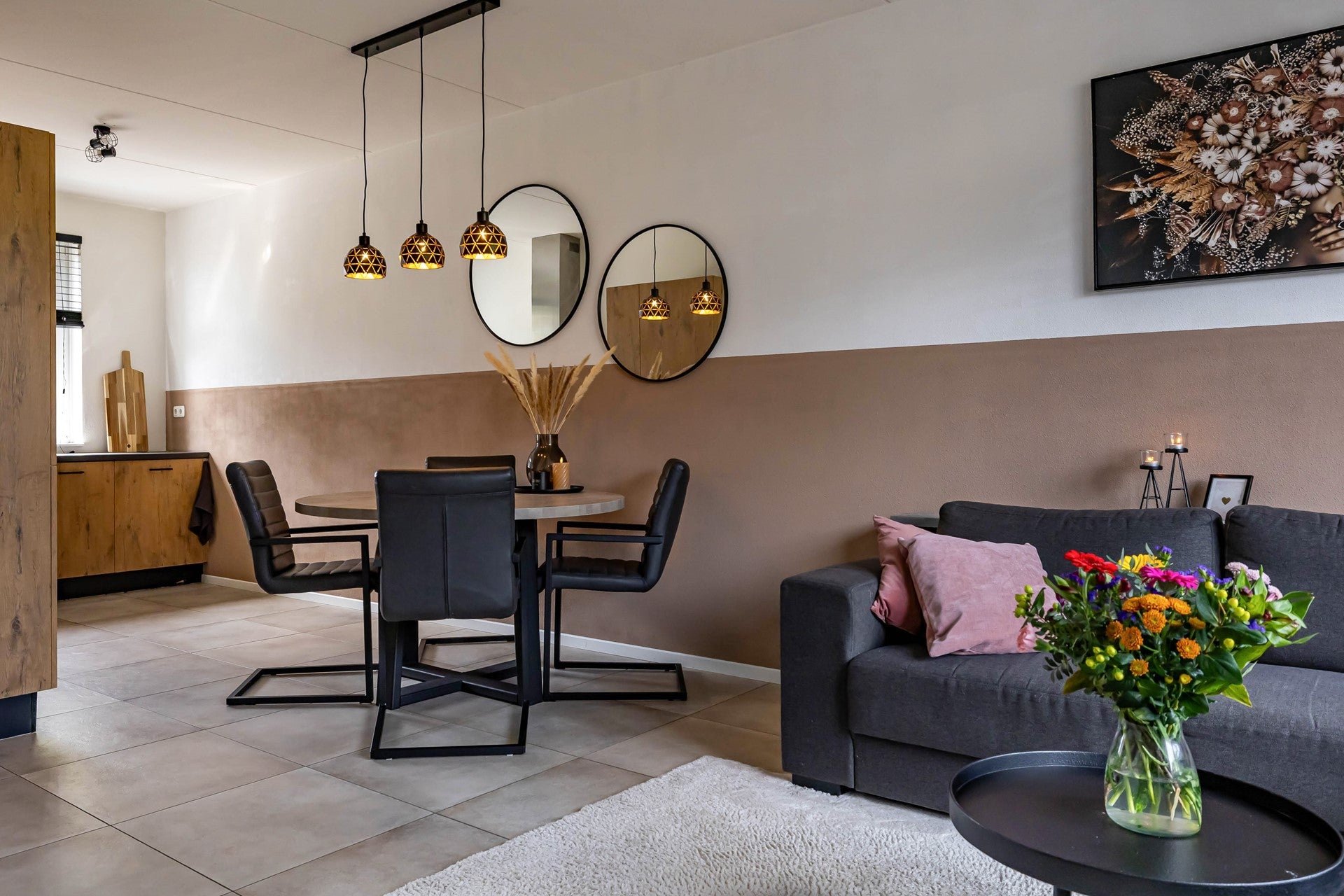 Tussenwoning te koop: Walviuslaan 4, Marum
