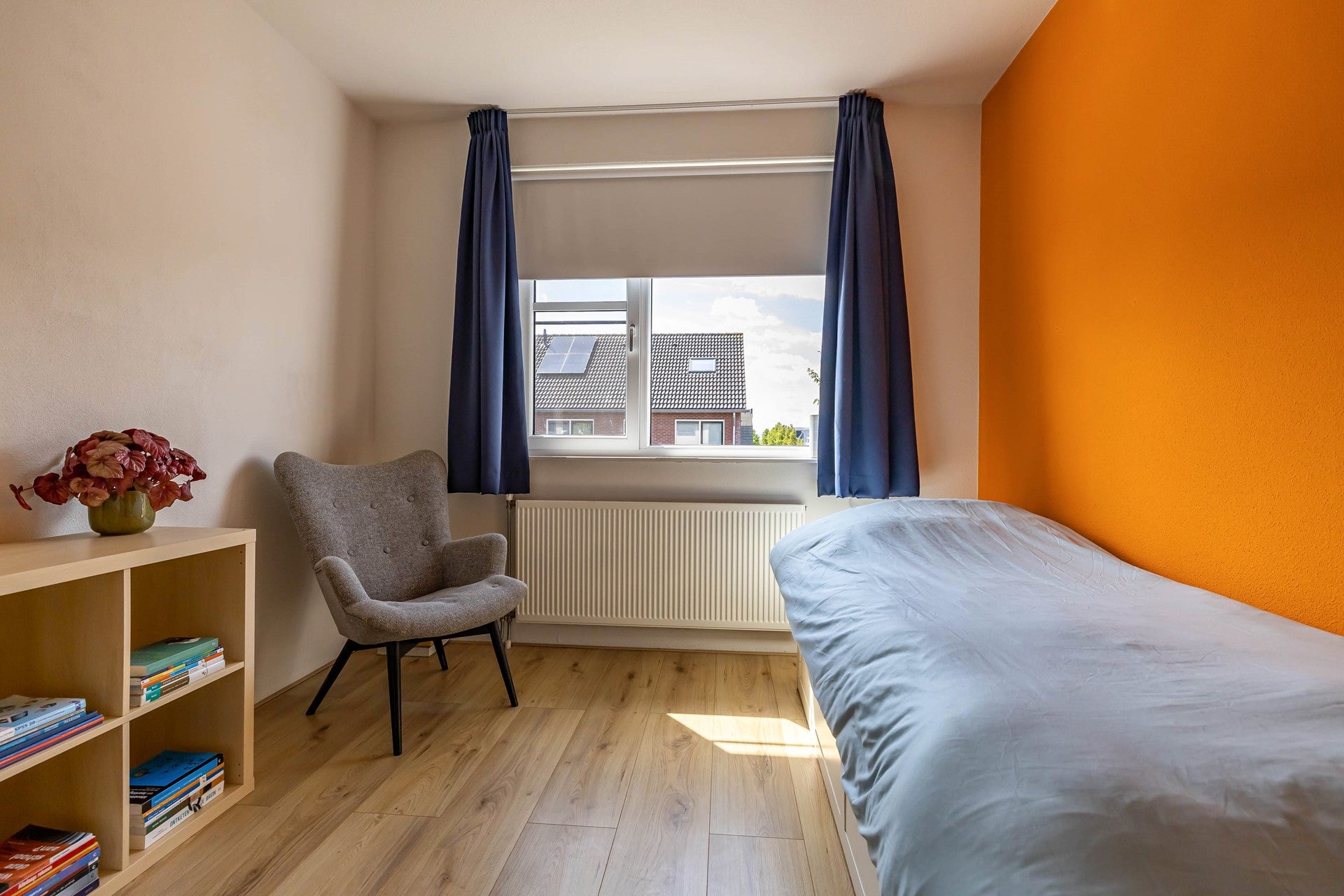 Tussenwoning te koop: Walviuslaan 4, Marum