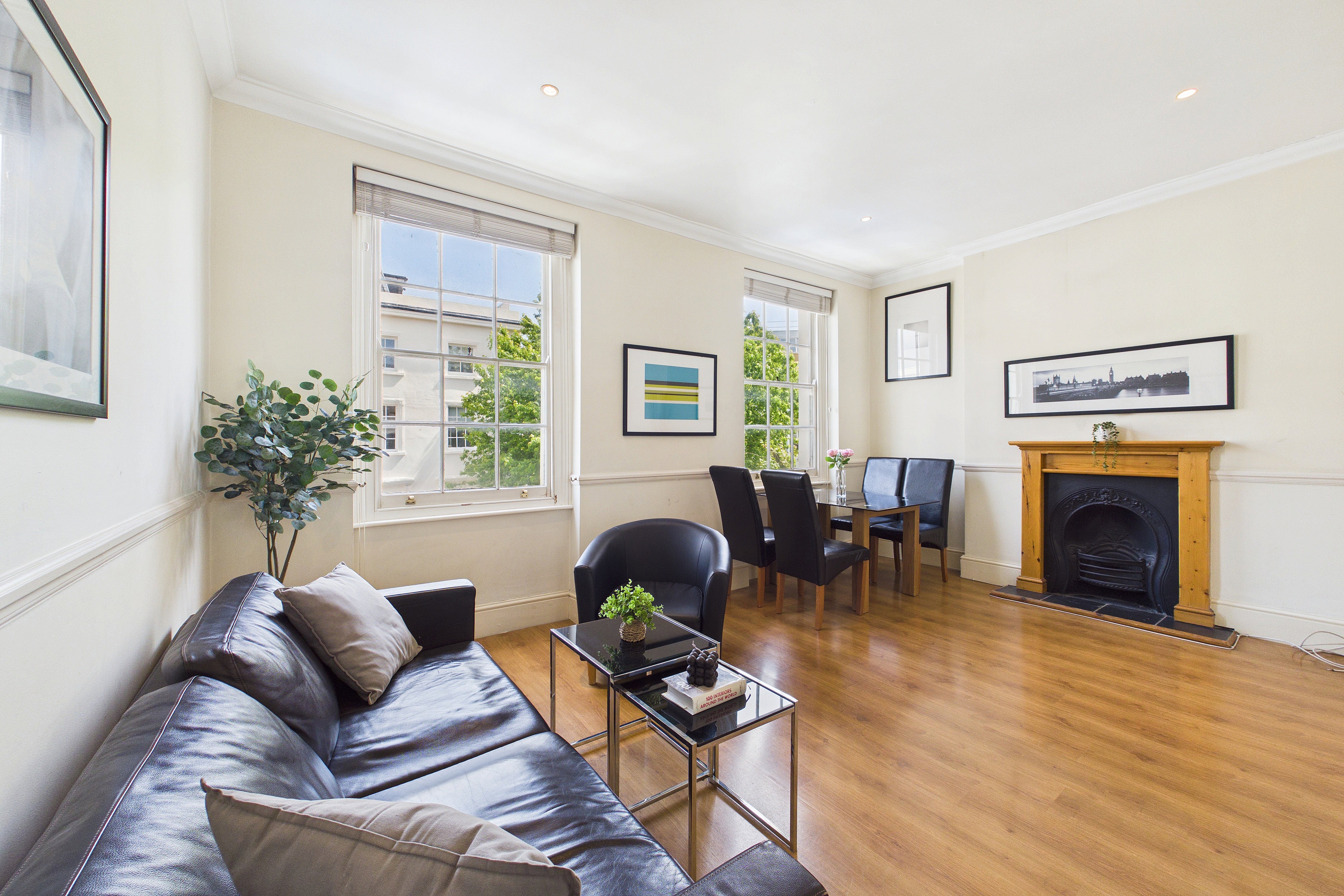 Flat Gloucester Street in City of Westminster