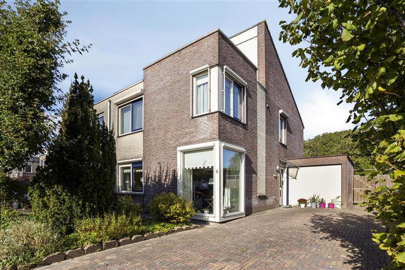 Huis Rosa Spierplantsoen 6 in Heerhugowaard