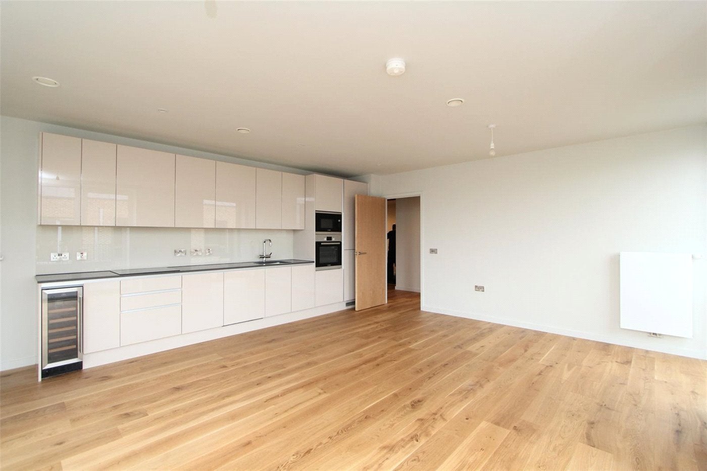 Flat Durham Wharf Drive in Greater London