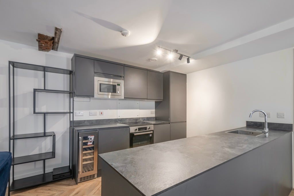 Flat Lower Briggate in Leeds