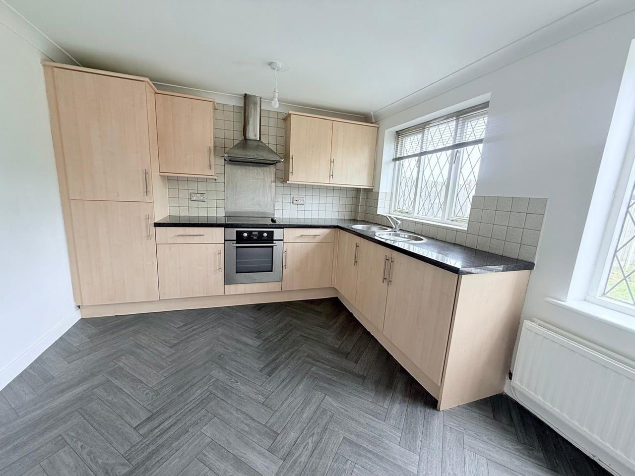 House Glenview Close in Preston