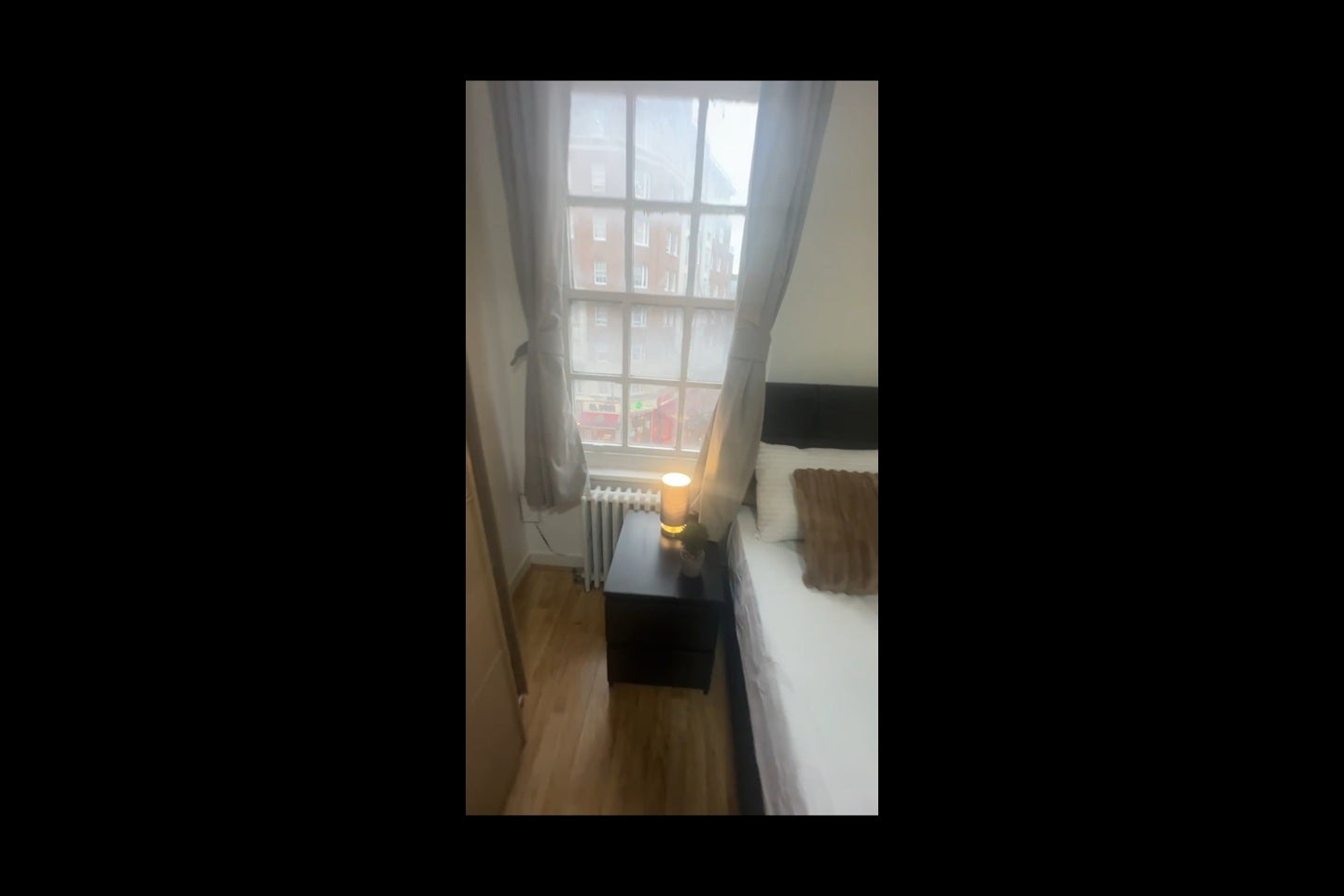 Room Edgware Road in City of Westminster