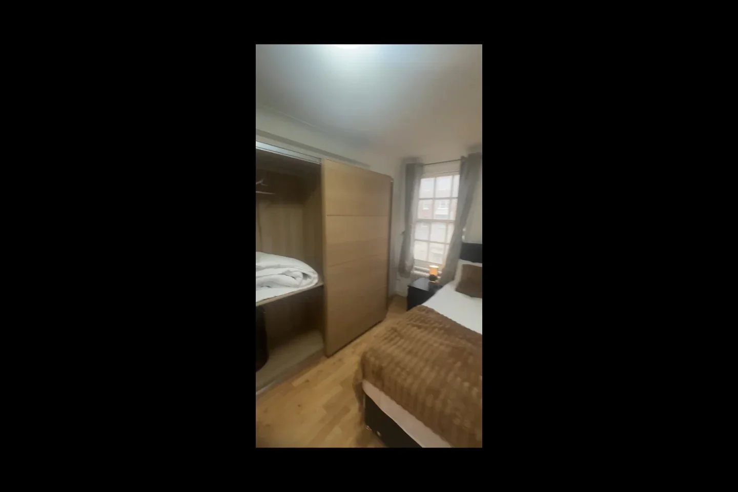 Room Edgware Road in City of Westminster