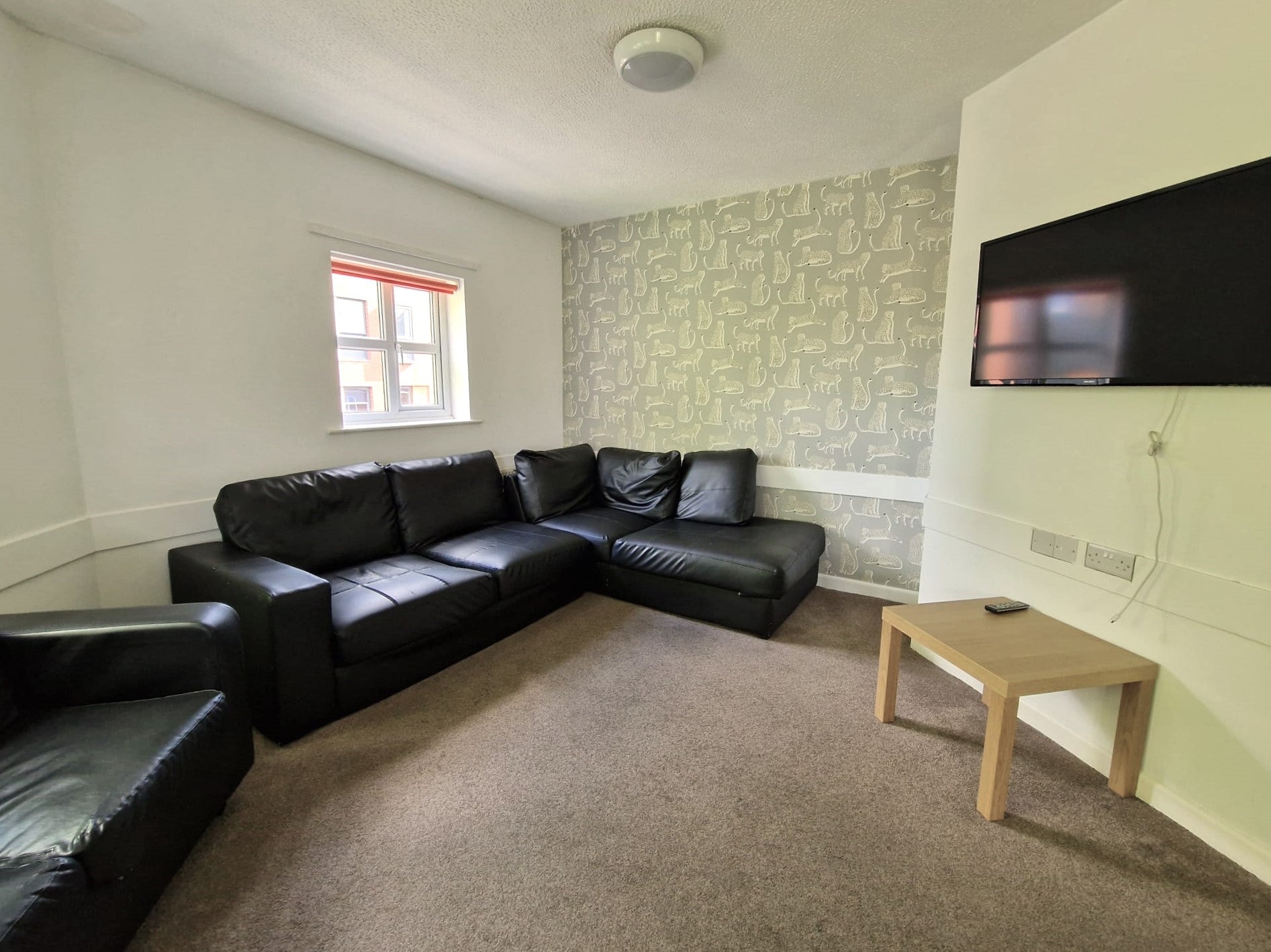 Room Russell Street in Nottingham