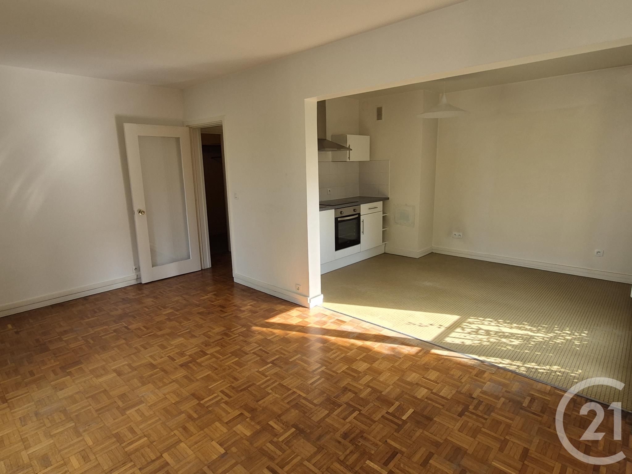 Flat Rue d'Ernemont in Rouen