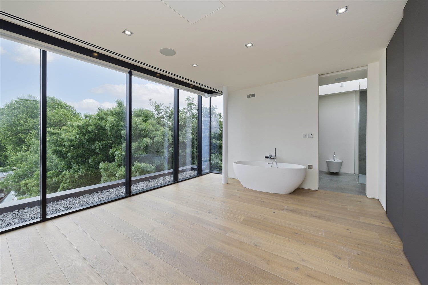 Flat Bayham Street in Greater London