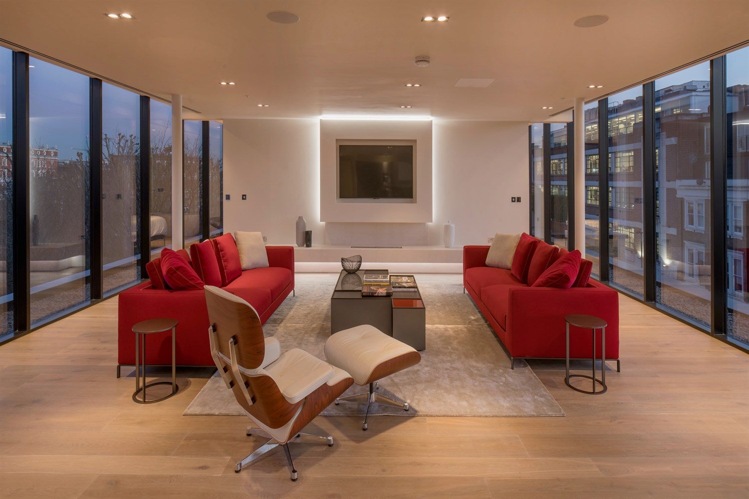 Flat Bayham Street in Greater London
