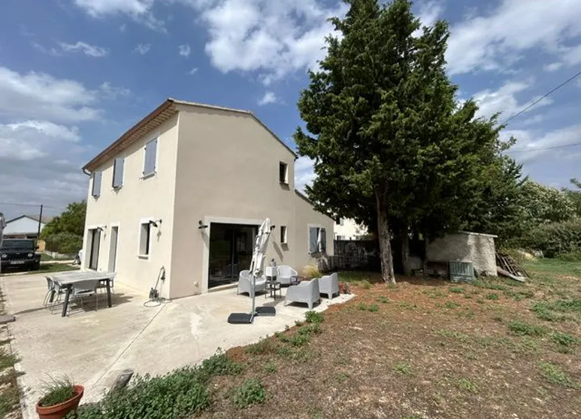 House Avenue Saint-Roch in Carpentras