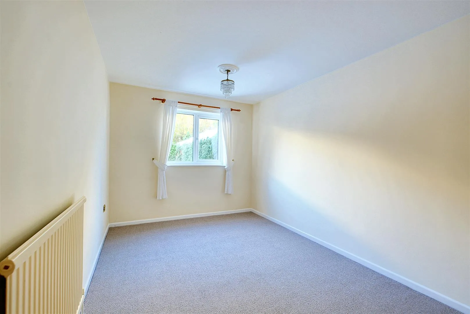Flat Kilnbrook Avenue in Gedling