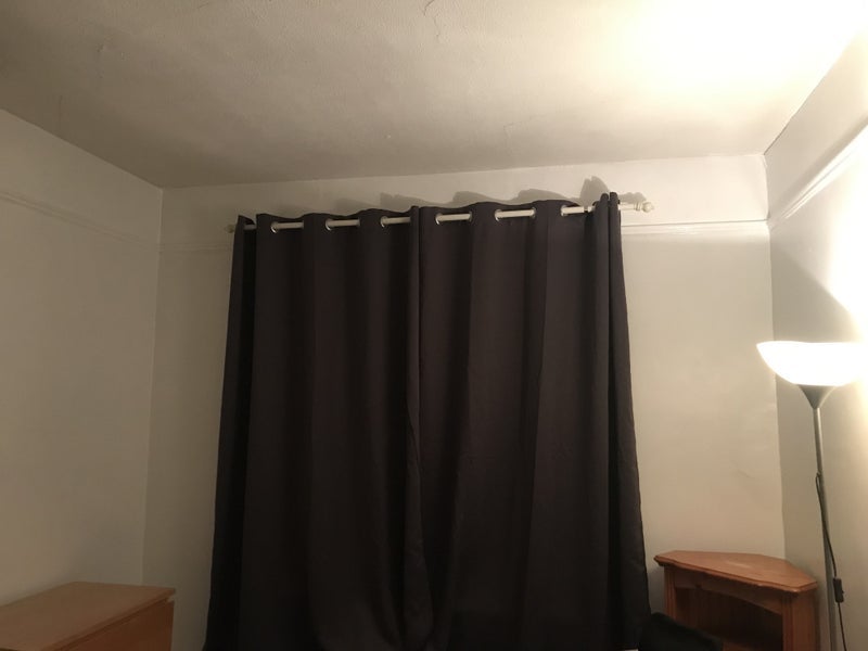Room Ascot Road in Greater London
