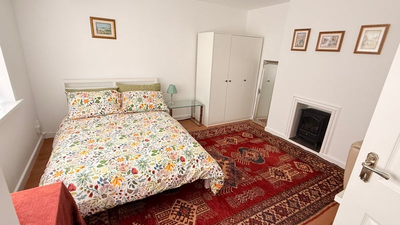 Room Doyle Avenue in Cardiff