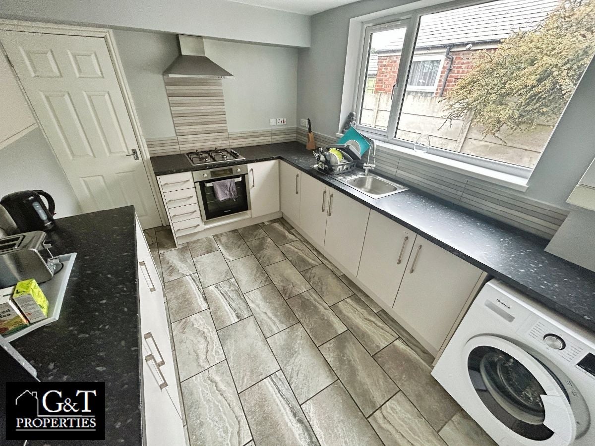 Room Bromford Lane in Sandwell