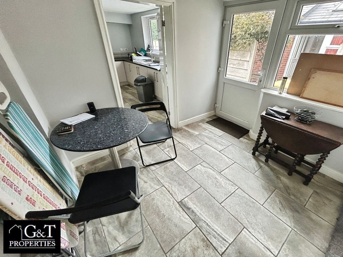 Room Bromford Lane in Sandwell