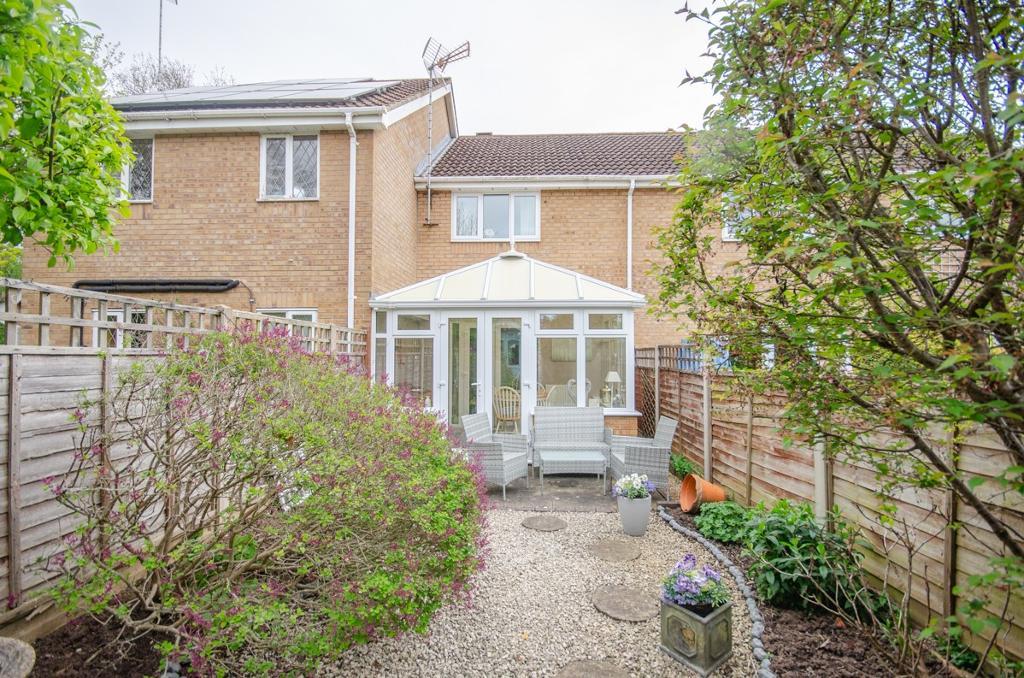 House Aintree Drive in Moorend