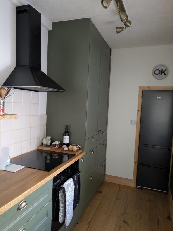Room Bradley Crescent in Bristol