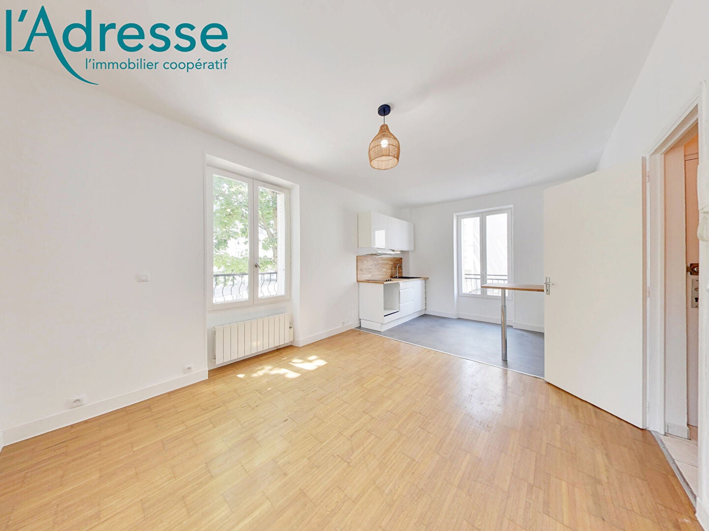 Flat Rue Pasteur in Noisy-le-Grand