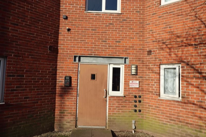 Flat Greenhead Street in Stoke-on-Trent