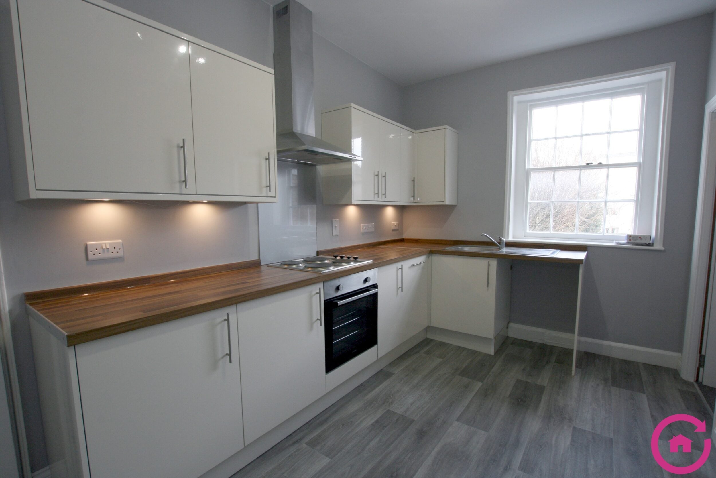 Flat Spa Road in Gloucester